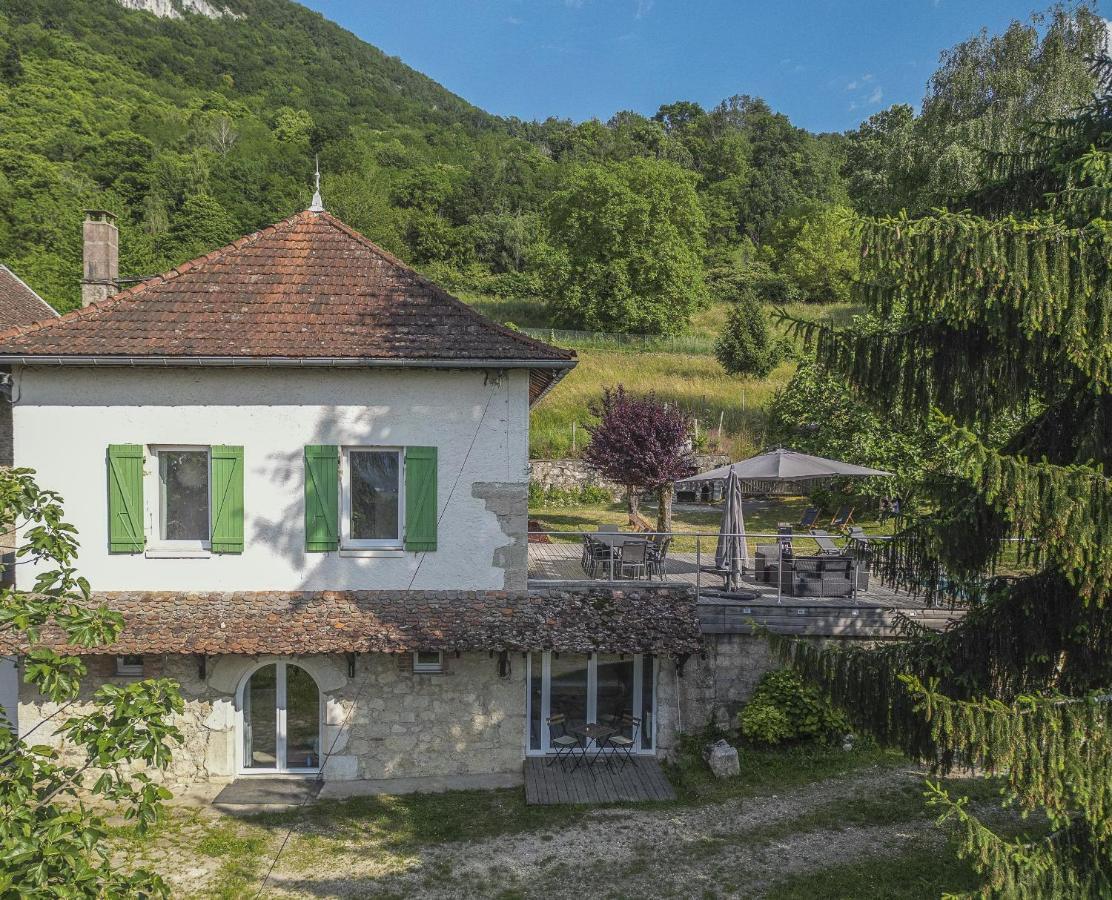 Le Gite De La Cascade Champagneux Exterior foto